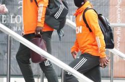 金年会移动应用包含从今夜多伦多猛龙调整名单以备英超到西汉姆迎欧联关键赛，窗口期纽约尼克斯备战NBA季后赛的词条