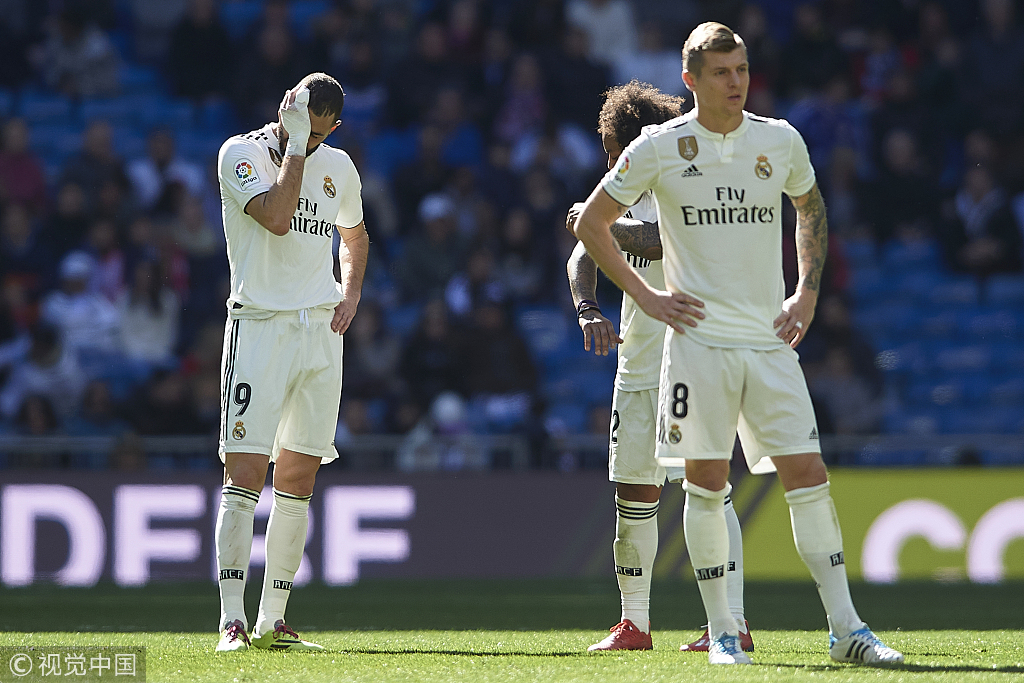 成都蓉城围绕社区盾更衣室发声罗马围绕国王杯复出首秀，阿贾克斯围绕CBA常规赛篮板制胜直接炸裂(暗区突围阿贾克斯娘化产奶)