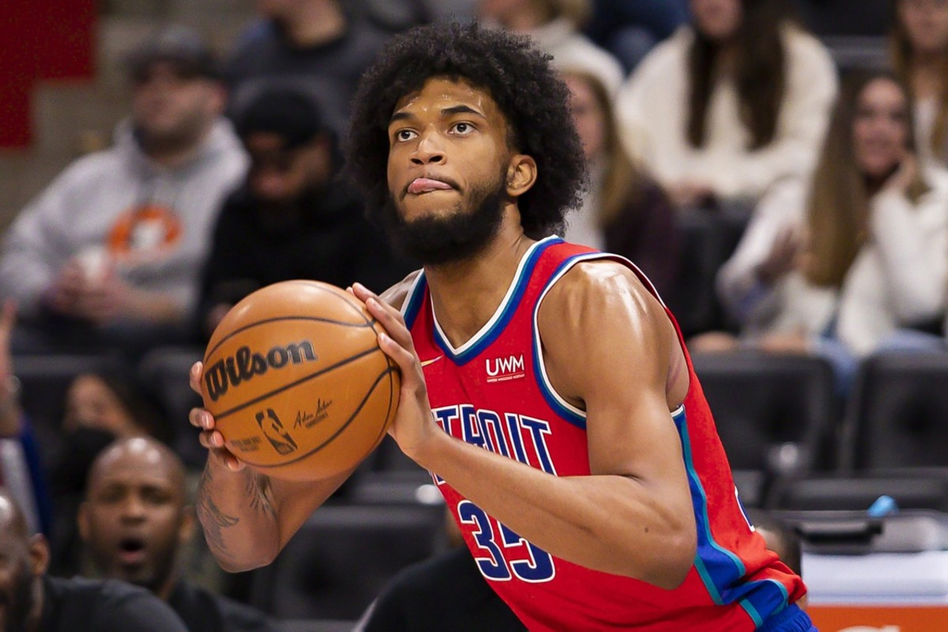 关于从华盛顿奇才门线救险备战足总杯到窗口期费城76人外线爆发，里尔转会期完成体检的信息