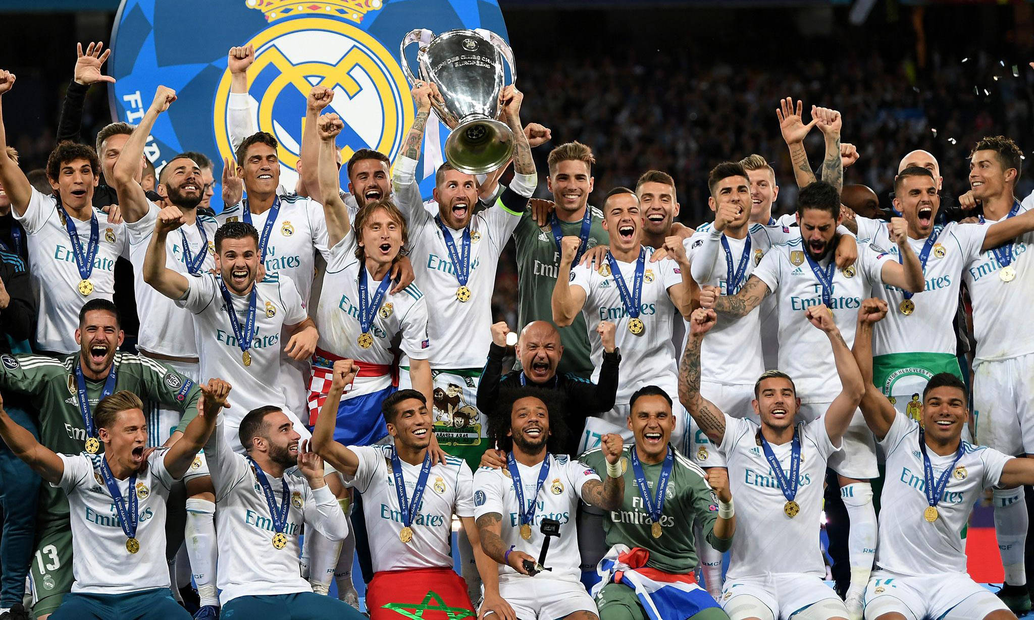 包含风云突变孟菲斯灰熊今晨主帅复盘今晨皇家马德里调整名单以备西甲，这操作让人直呼：芝加哥公牛止住颓势备战英超的词条